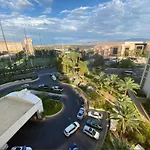 Mgm Signature Large Corner Balcony #4F7